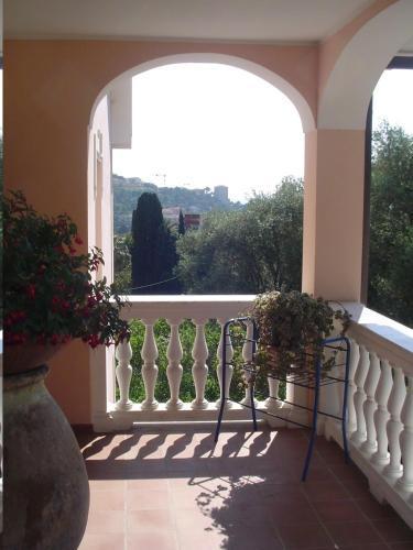 Apartahotel Edy Imperia